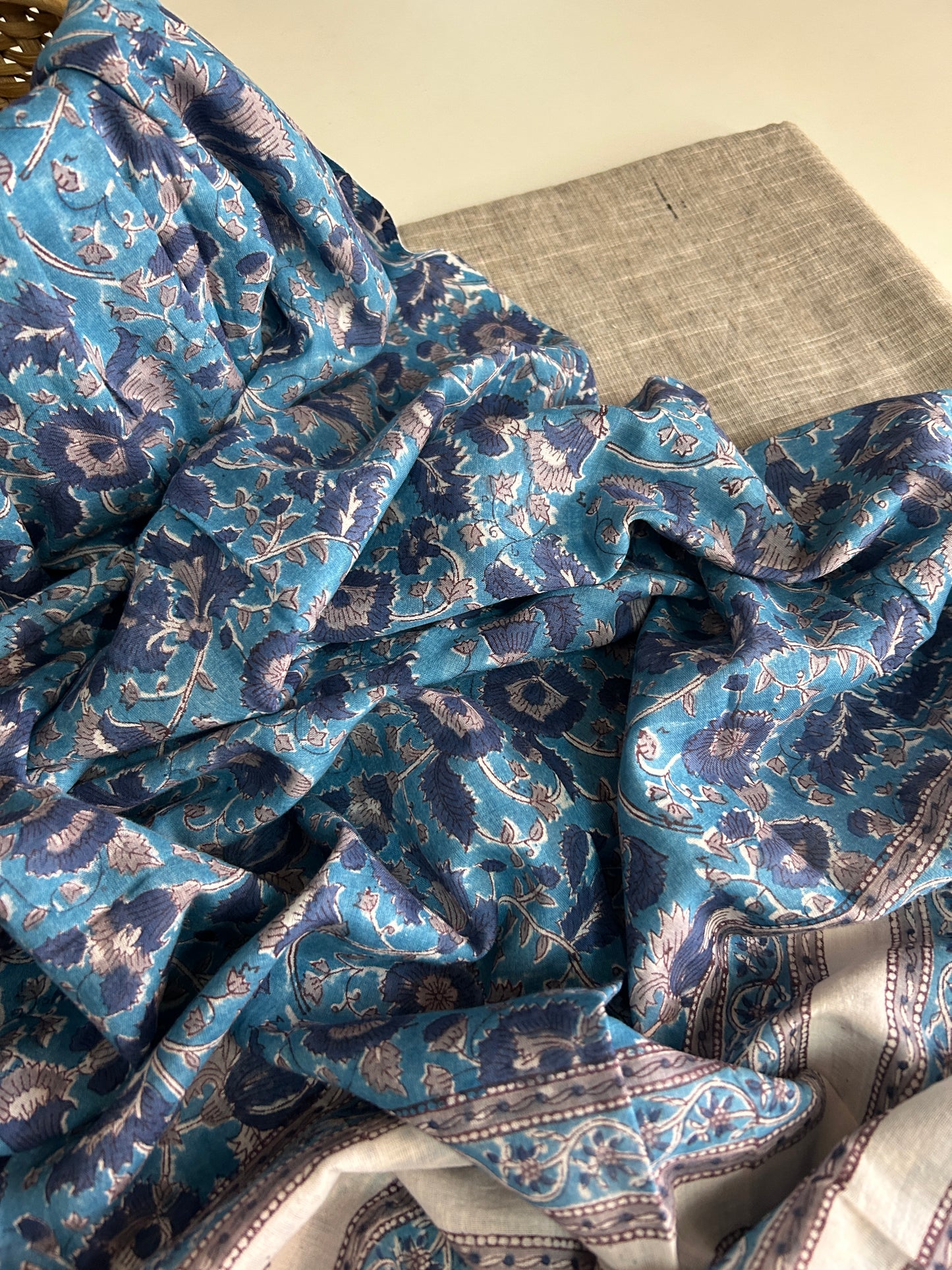 Handloom Cotton Set with Handblock Dupatta