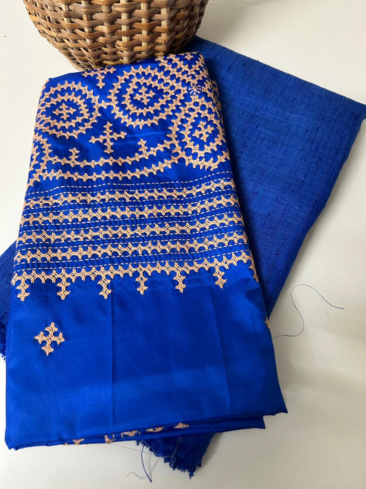 Handloom Silk Kurta with Sindhi Embroidered Silk Dupatta